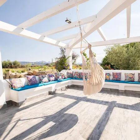 Villa S'ena E Su Juncu