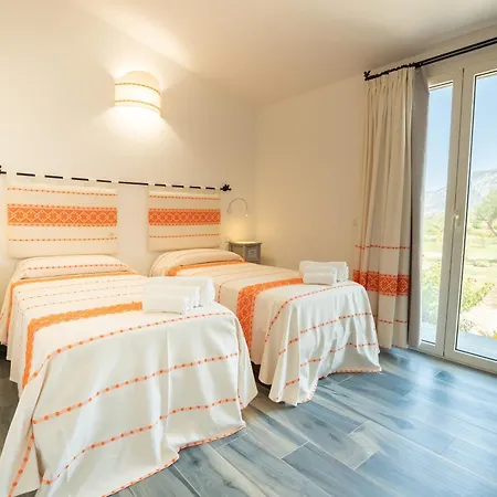 Villa S'ena E Su Juncu