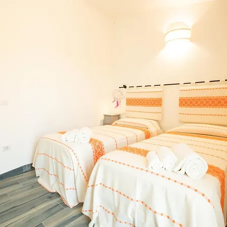 S'ena E Su Juncu Loculi