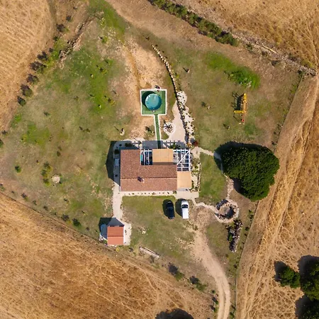 S'ena E Su Juncu Сasa de vacaciones Loculi