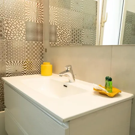 S'ena E Su Juncu Nyaraló