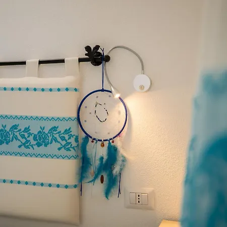 S'ena E Su Juncu * Loculi