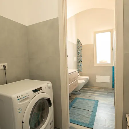 S'ena E Su Juncu Nyaraló Loculi